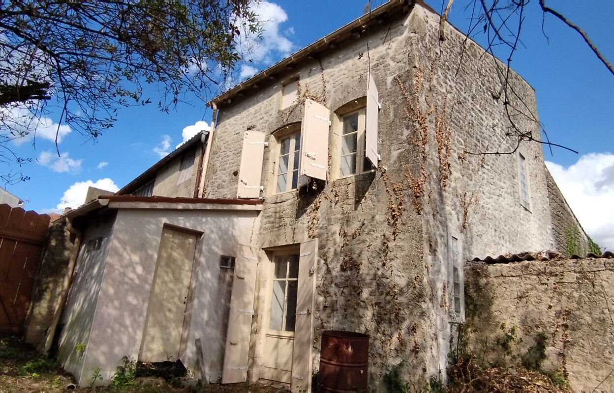 maison 2 pièces 40 m2 à vendre à Aulnay (17470)