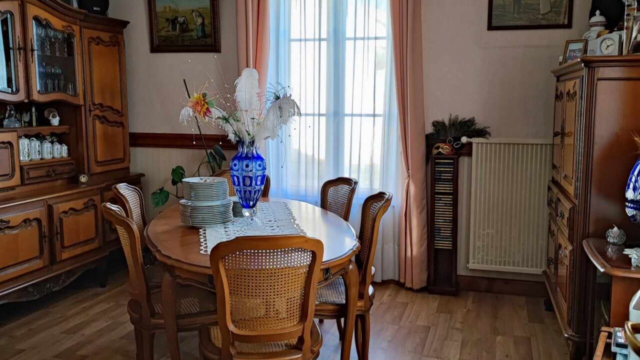 maison 5 pièces 120 m2 à vendre à Rochefort (17300)