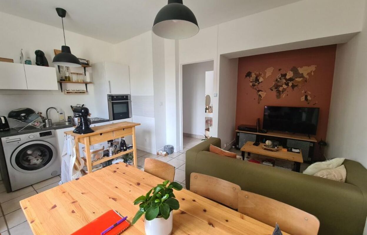 appartement 2 pièces 49 m2 à vendre à Saint-Étienne (42000)