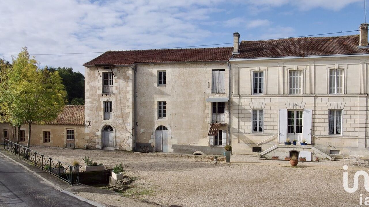 maison 14 pièces 270 m2 à vendre à Marcillac (33860)