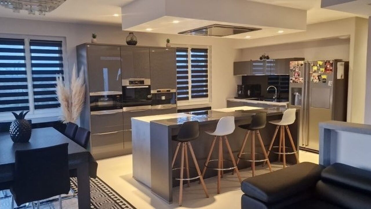 maison 7 pièces 156 m2 à vendre à Lezoux (63190)