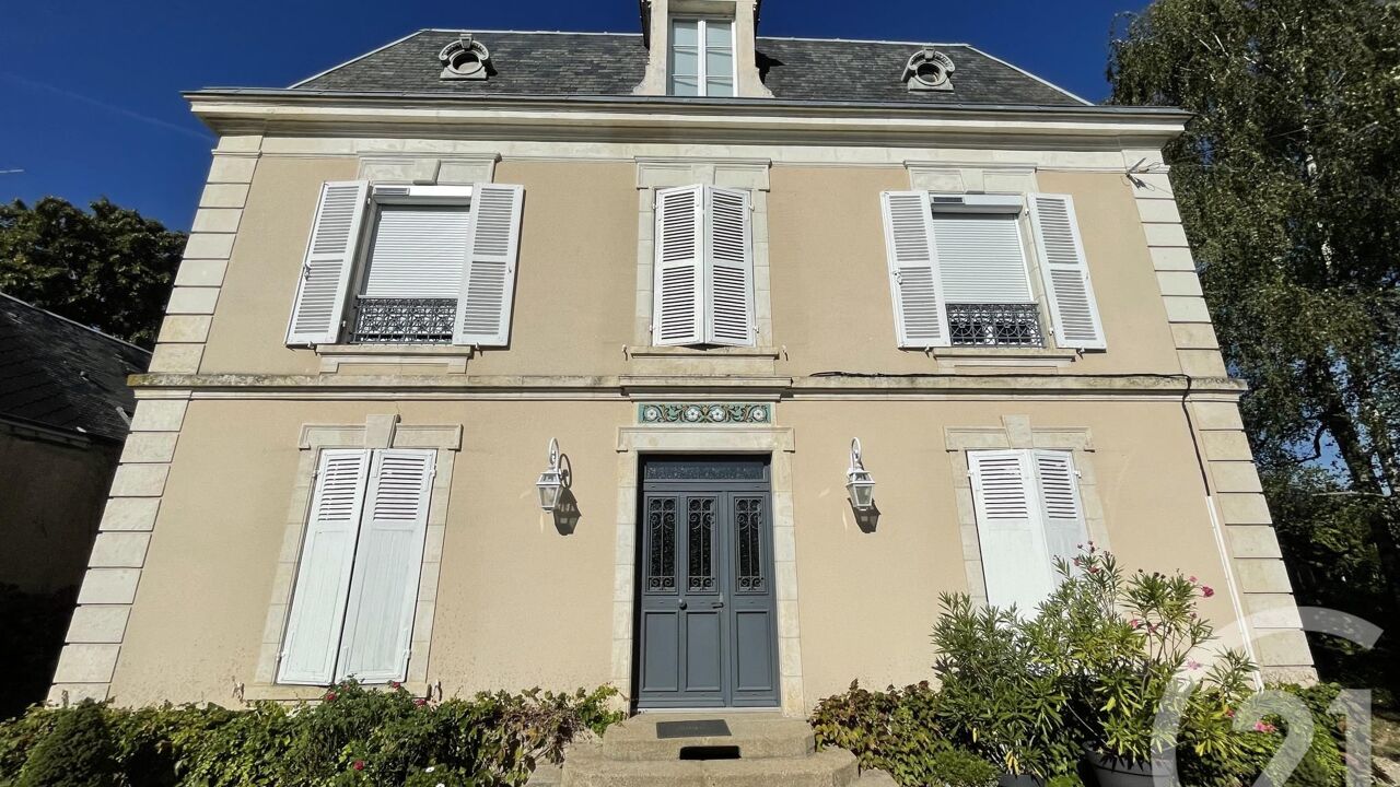 maison 6 pièces 174 m2 à vendre à Cluis (36340)