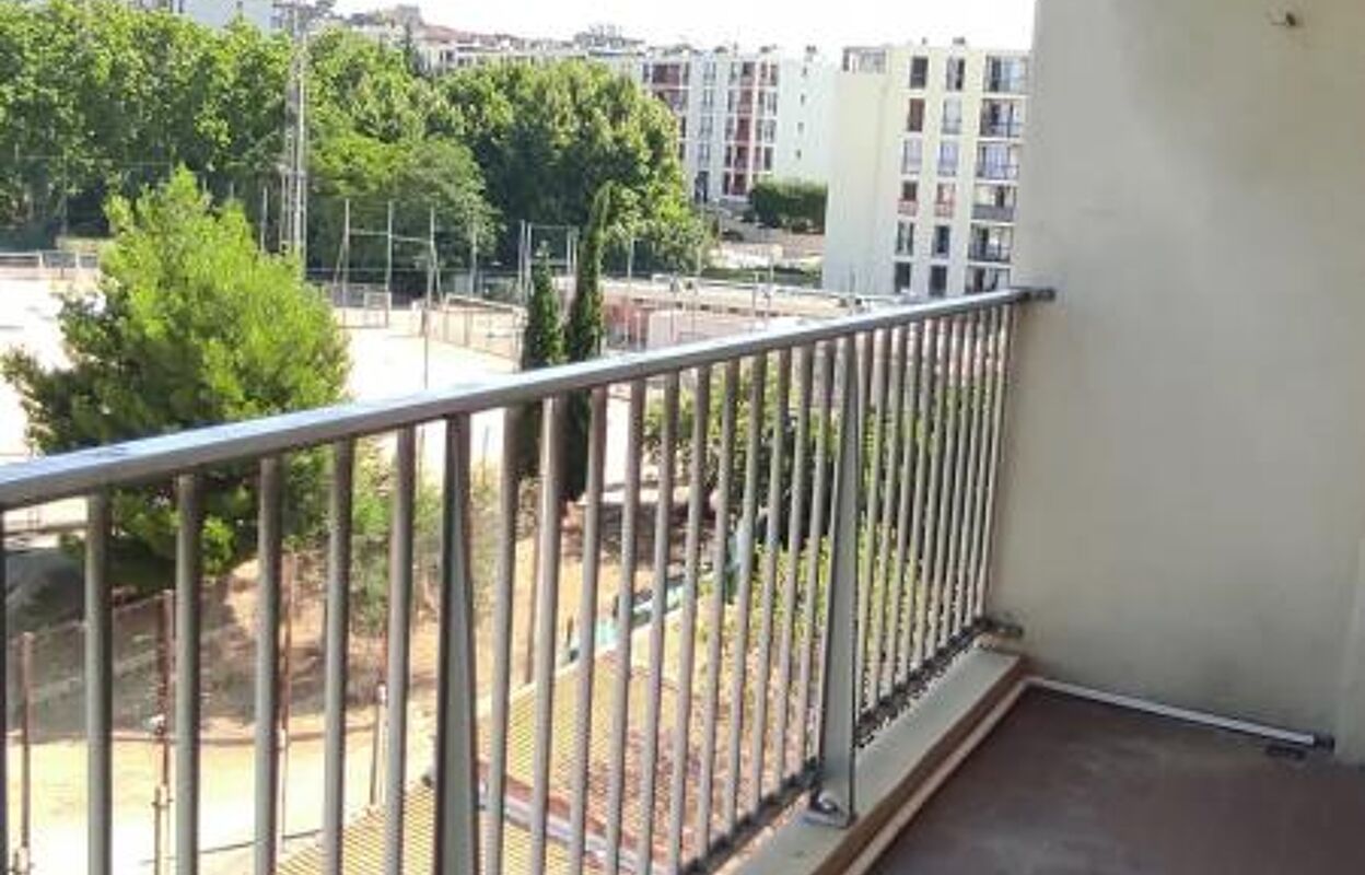 appartement 2 pièces 29 m2 à vendre à Marseille 13 (13013)