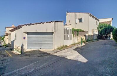 vente maison 180 000 € à proximité de Domazan (30390)