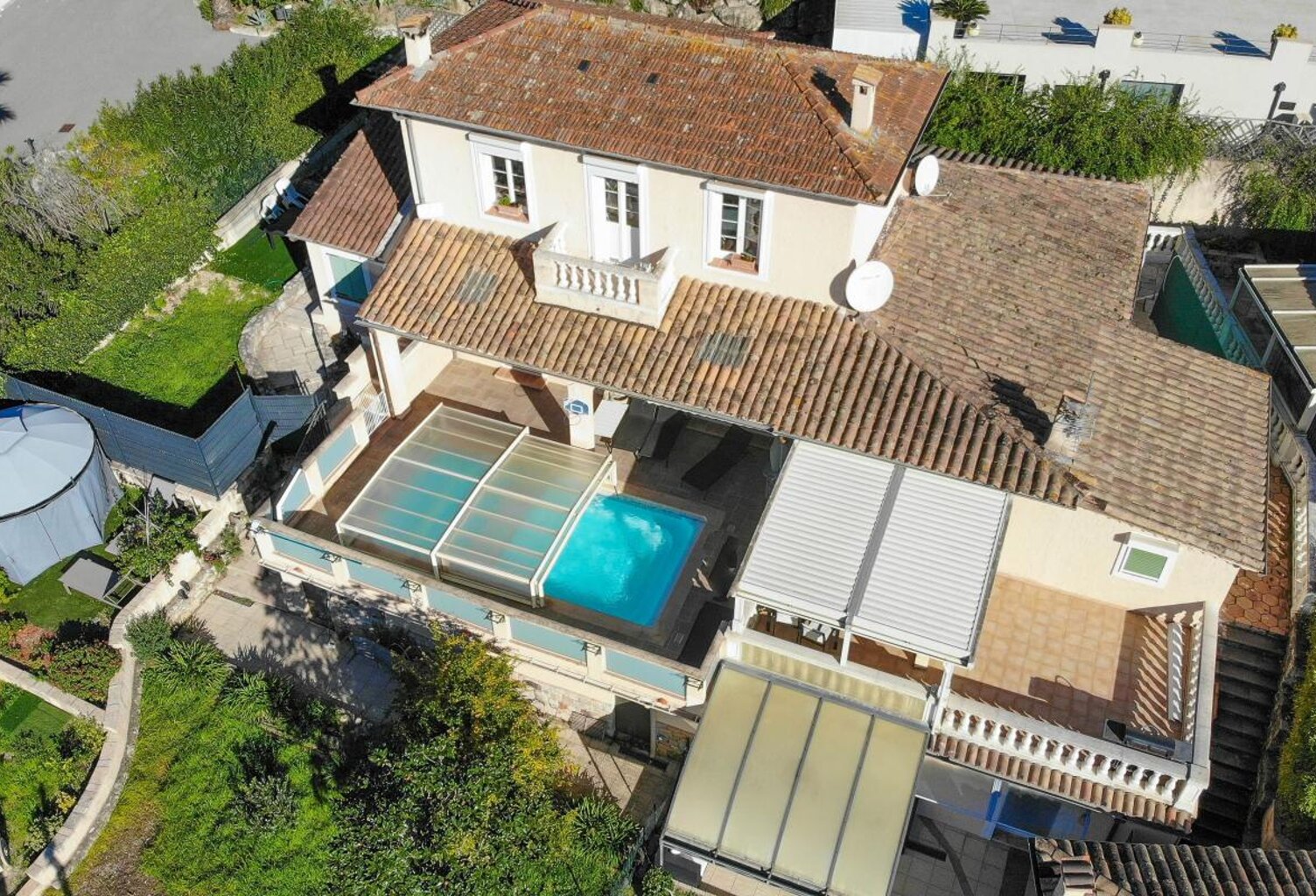 Maison À Vendre — photo 1