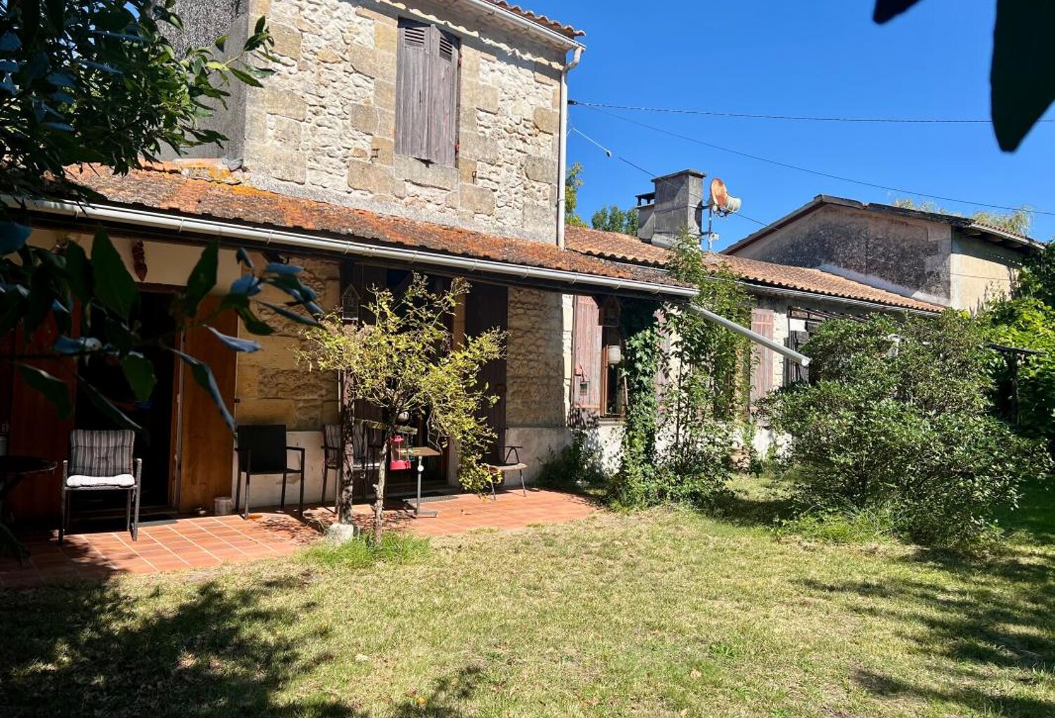 Maison À Vendre — photo 1