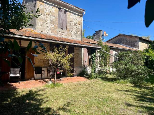 Maison À Vendre — photo du bien