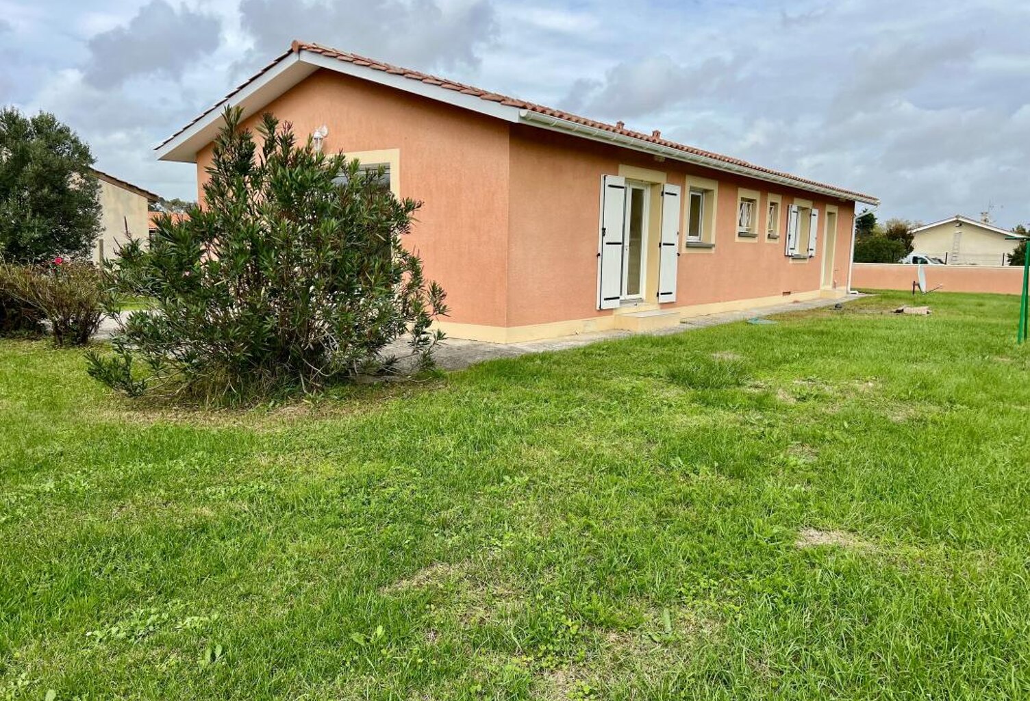 Maison À Vendre — photo 1