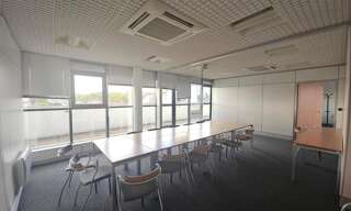 Bureau  200 m² à louer à Tours (37000)