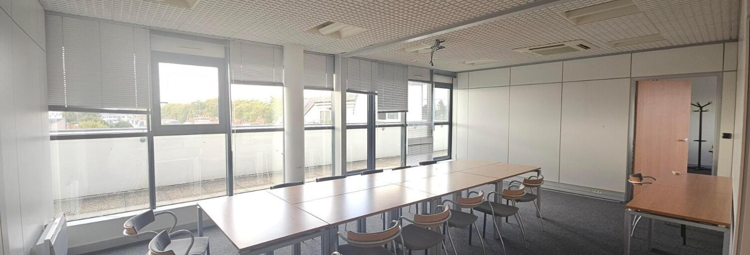 Bureau  200 m² à louer à Tours (37000)