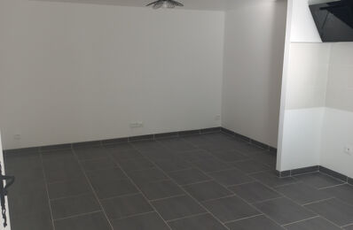 location appartement 670 € CC /mois à proximité de Bressuire (79300)