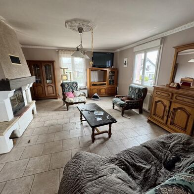 Maison 9 pièces 299000 €