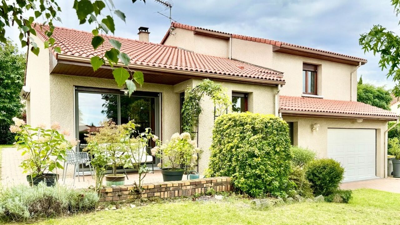 maison 6 pièces 150 m2 à vendre à Pérignat-Lès-Sarliève (63170)