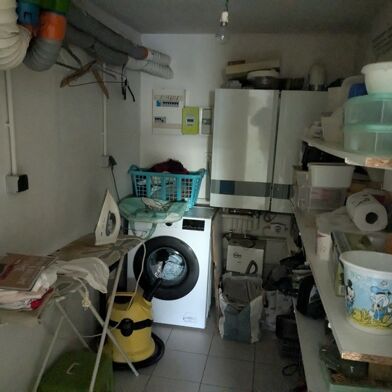 Immeuble  210000 €