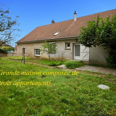 Maison 8 pièces 216 m²