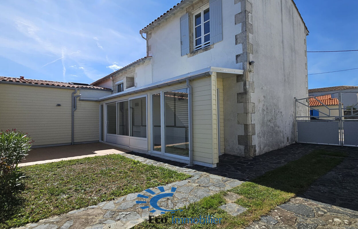 maison 4 pièces 125 m2 à louer à La Rochelle (17000)