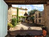 Gordes, ancienne magnanerie du XIXème siècle. — photo 4