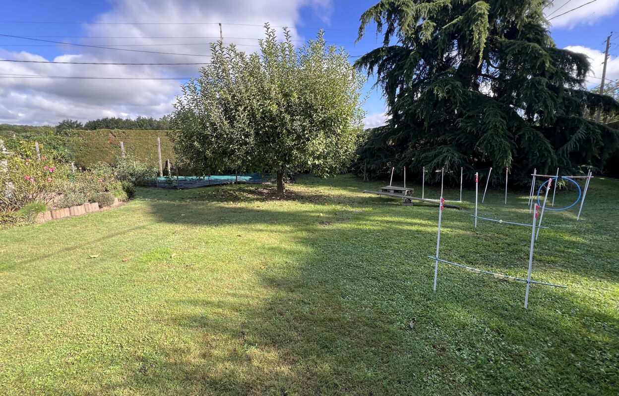 terrain  pièces 460 m2 à vendre à D'Huison-Longueville (91590)