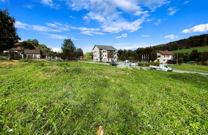 Terrain constructible de 983m² — photo 3