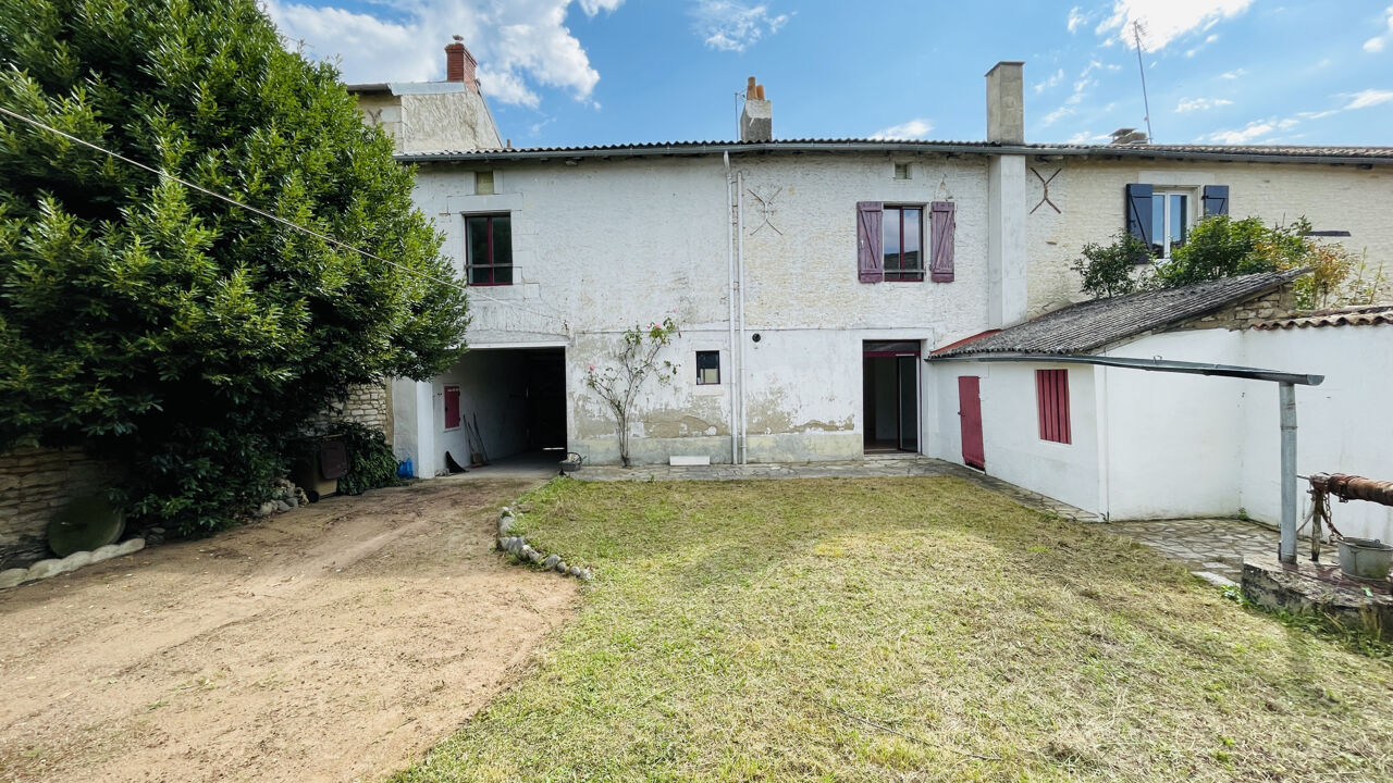 maison 5 pièces 110 m2 à vendre à Neuville-de-Poitou (86170)