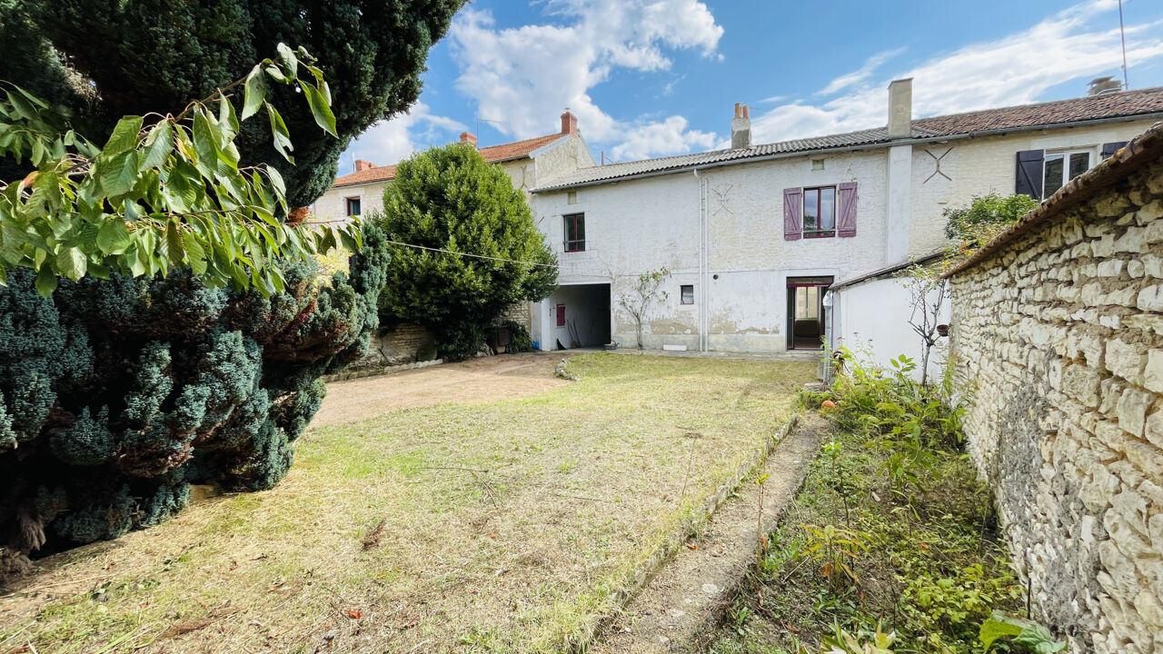 maison 5 pièces 110 m2 à vendre à Neuville-de-Poitou (86170)