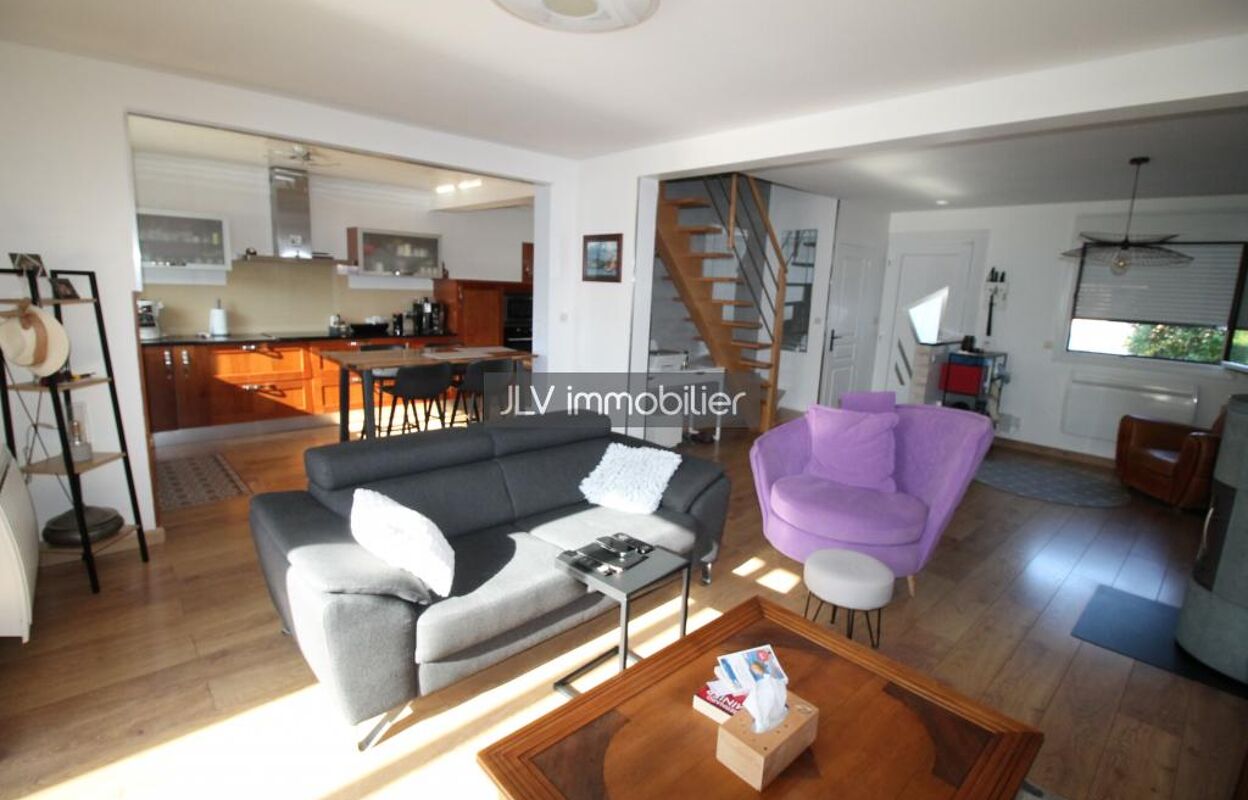 maison 6 pièces 111 m2 à vendre à Coudekerque-Branche (59210)