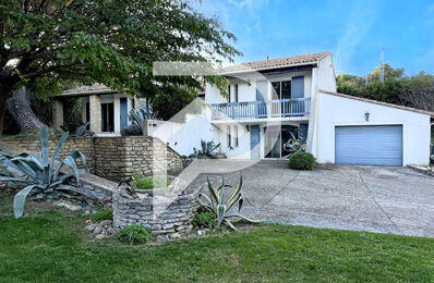 maison 6 pièces 159 m2 à vendre à Aramon (30390)