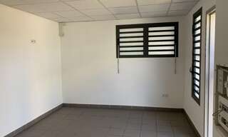 Commerce  51 m² à louer à Saint-Pierre (97410)