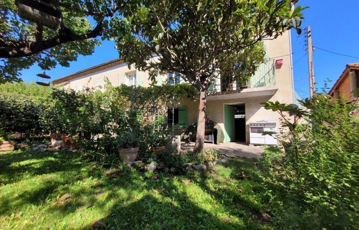 maison 4 pièces 85 m2 à vendre à Avignon (84000)