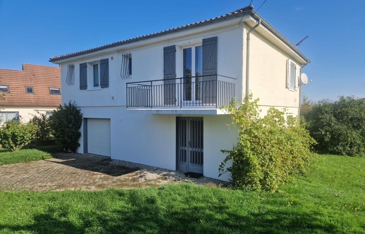 maison 5 pièces 134 m2 à vendre à Gannat (03800)