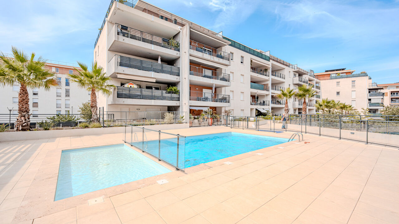 appartement 2 pièces 48 m2 à vendre à Le Lavandou (83980)