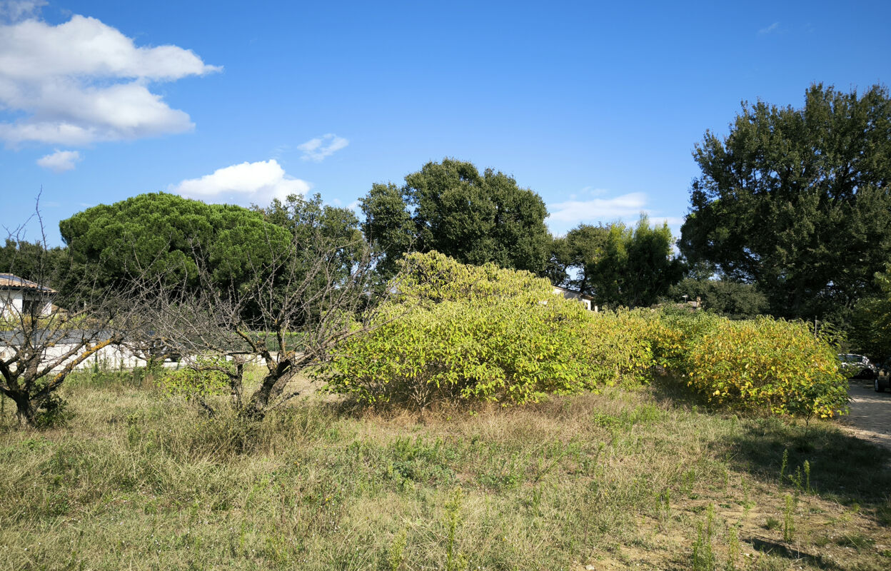 terrain  pièces 825 m2 à vendre à Saint-Laurent-la-Vernède (30330)