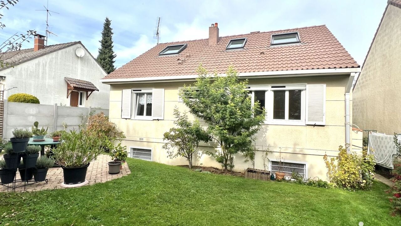 maison 5 pièces 91 m2 à vendre à Domont (95330)