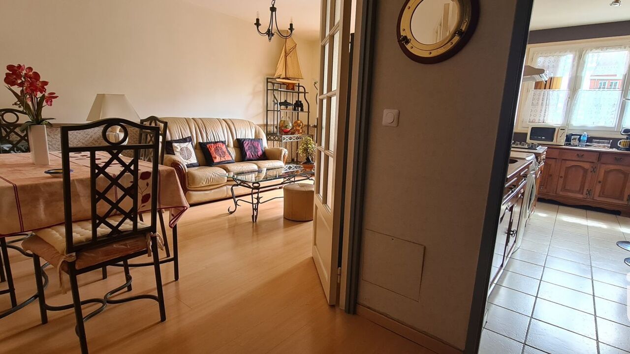 appartement 3 pièces 66 m2 à vendre à Chelles (77500)