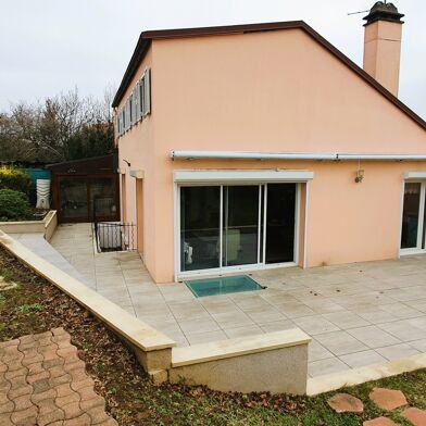 Maison 7 pièces 140 m²