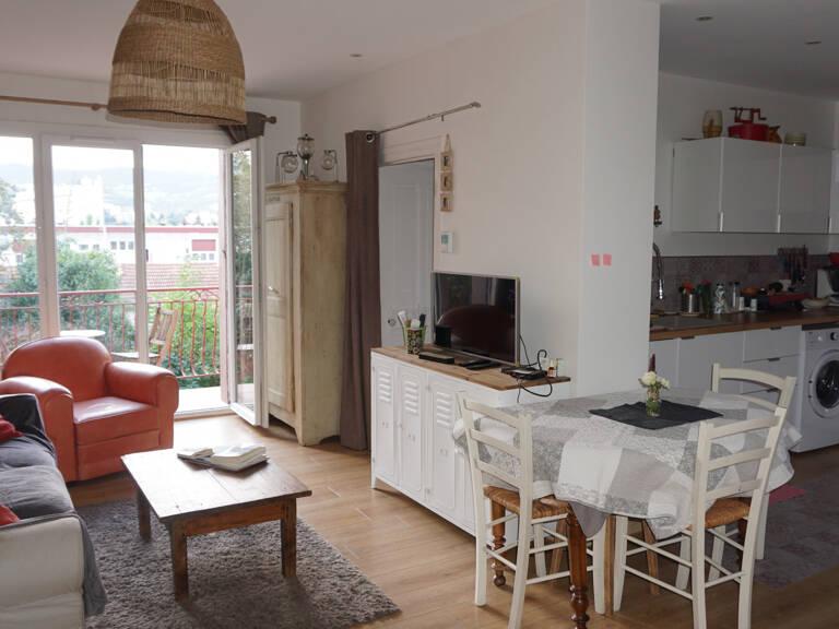 Saint-Etienne à Villeboeuf, petite maison ancienne, rénovée, — photo 1