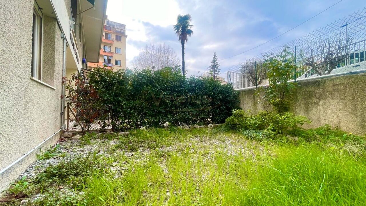 appartement 2 pièces 31 m2 à vendre à Nice (06100)