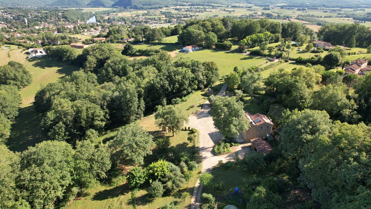 maison 5 pièces 168 m2 à vendre à Puy-l'Évêque (46700)