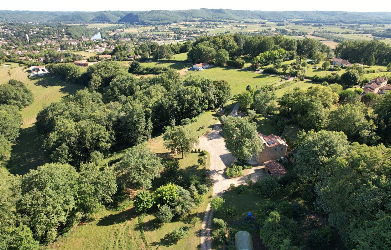 maison 5 pièces 168 m2 à vendre à Puy-l'Évêque (46700)