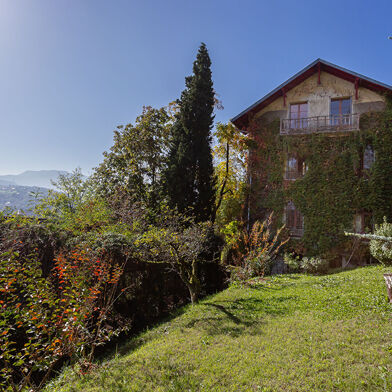 Maison 13 pièces 890000 €