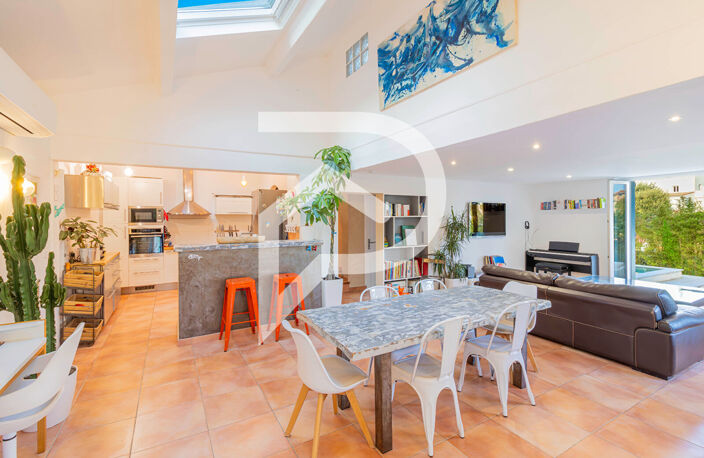 Sublime Maison Marseille 4 pièce(s) 115 m2 + Piscine + box — photo 3