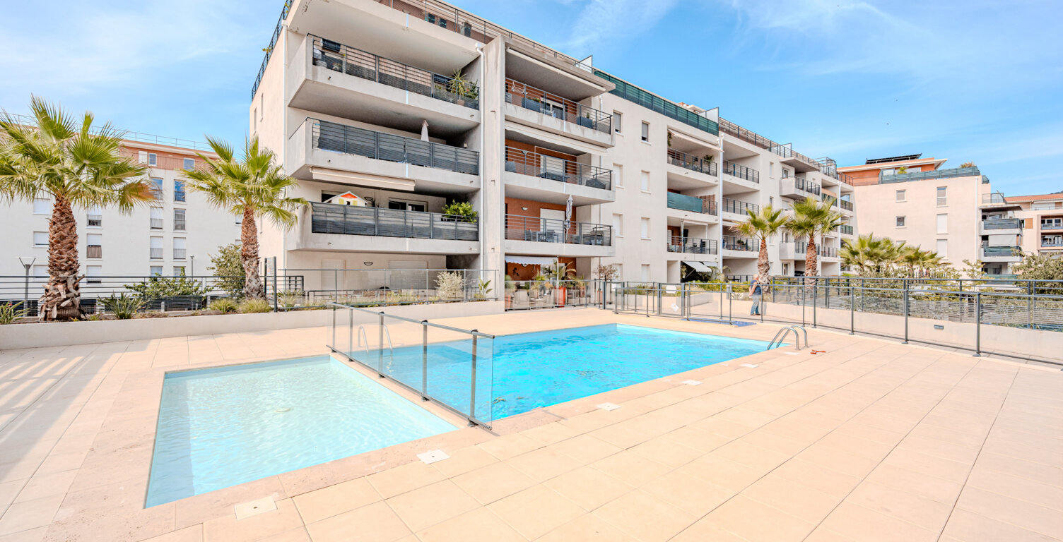 Le Lavandou Appartement T2 de 48m2 en viager occupé — photo 1