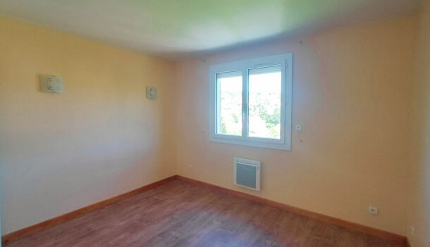 Appartement 4 pièces  à vendre Aubenas 07200