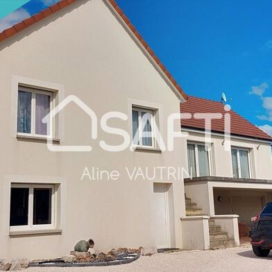 Maison 8 pièces 203 m²