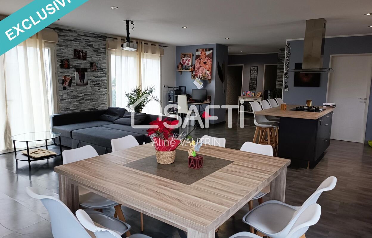 maison 8 pièces 203 m2 à vendre à Savigny-sous-Mâlain (21540)