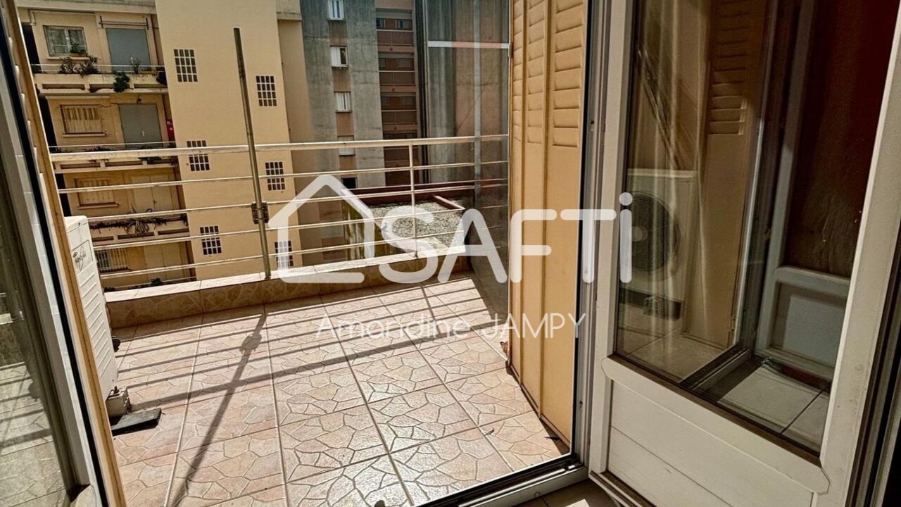 appartement 2 pièces 42 m2 à vendre à Nice (06000)