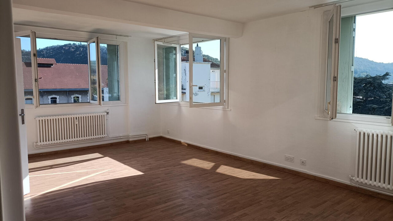 appartement 3 pièces 65 m2 à louer à Cahors (46000)