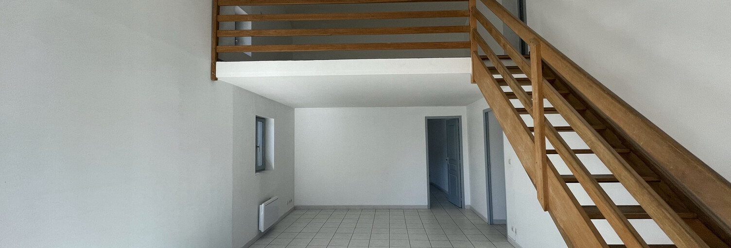 Appartement 3 Pièces 76 m² à louer à La Baume-de-Transit (26790)