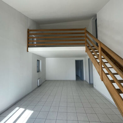 Appartement 3 pièces 580 €