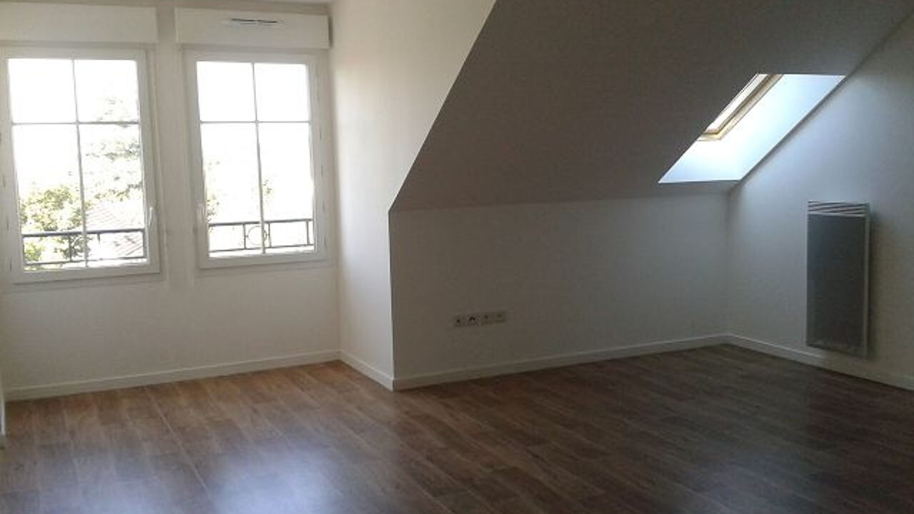 appartement 2 pièces 46 m2 à louer à Yerres (91330)